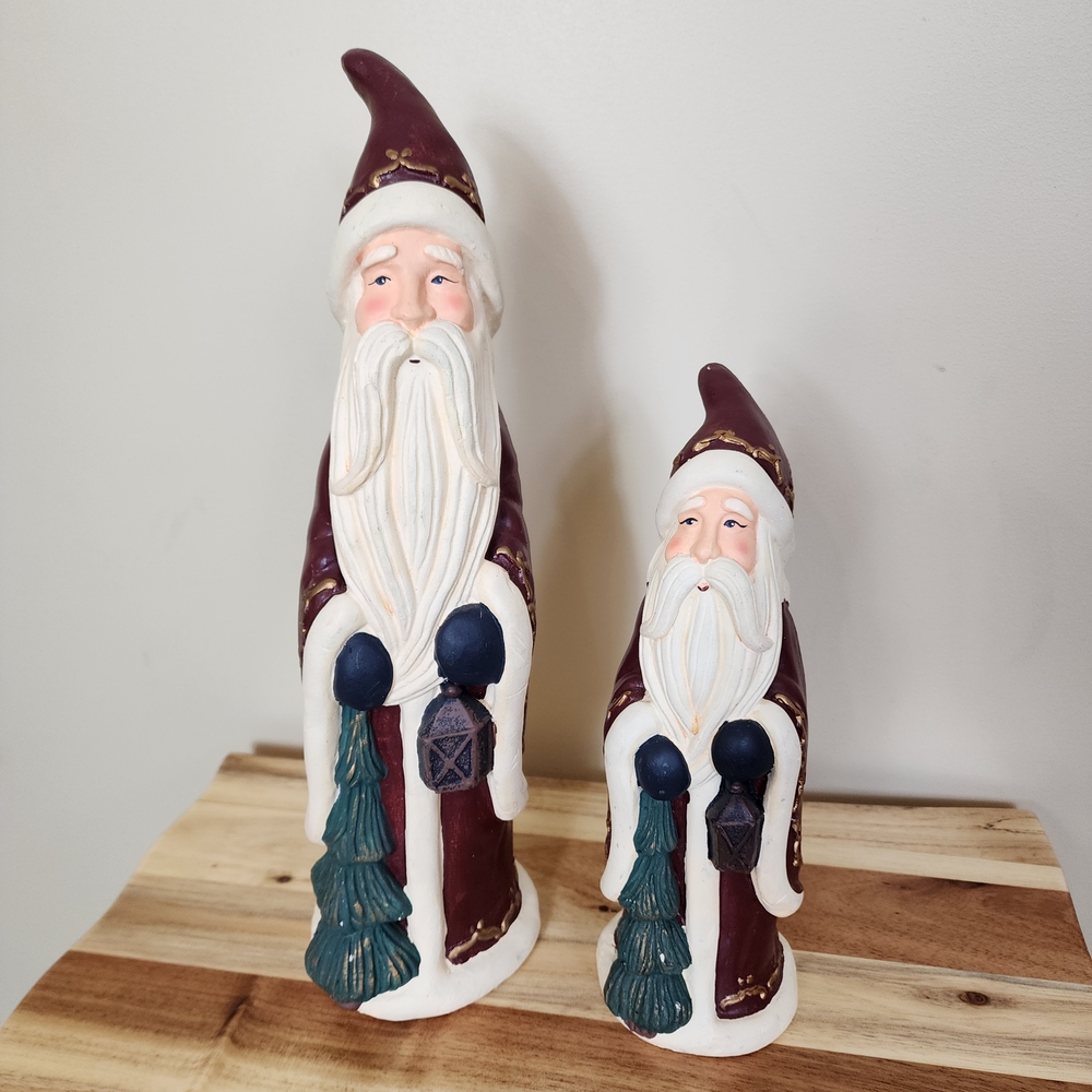 Charming Santa Figurine Set